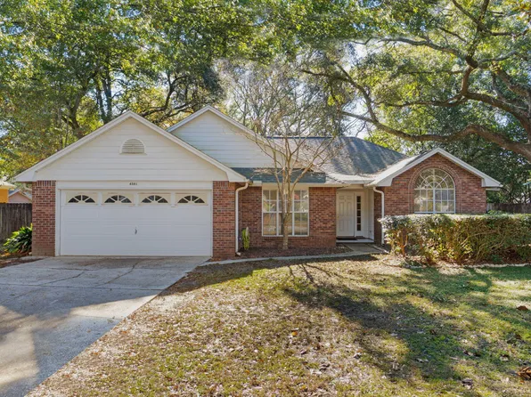 4591 Scarlet Dr, Crestview, FL 32539