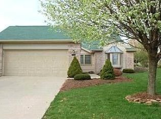 9121 Front Nine Dr, Bloomington, IN