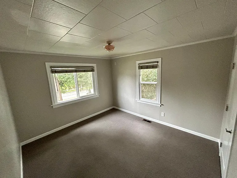 12458 NE 95th St — Photo 7
