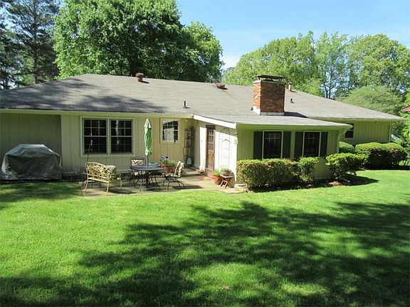 3rd image of 1912 Farmwood Dr