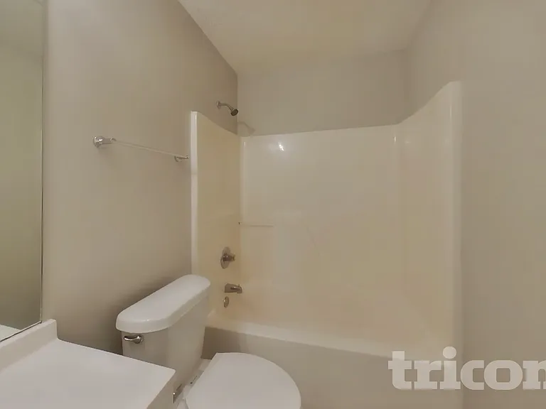7819 Bar Harbor Dr — Photo 14