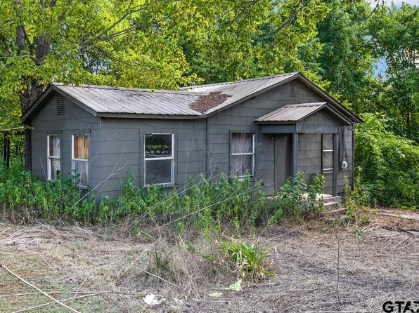 1254 W 6th St, Rusk, TX 75785
