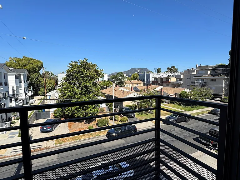 4827.5 Cleon Ave #4827.5 — Photo 15