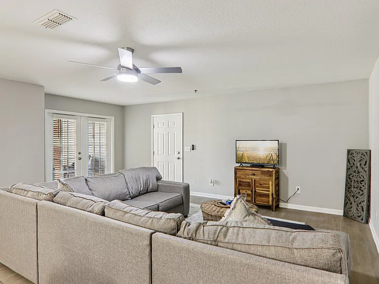 The Hub at Palmetto Pointe — Photo 29