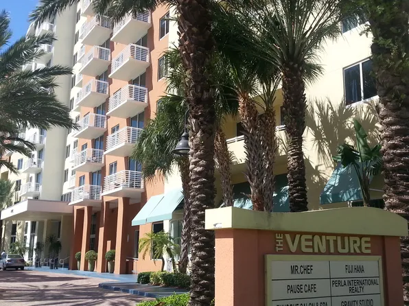 18800 NE 29th Ave, Miami, FL