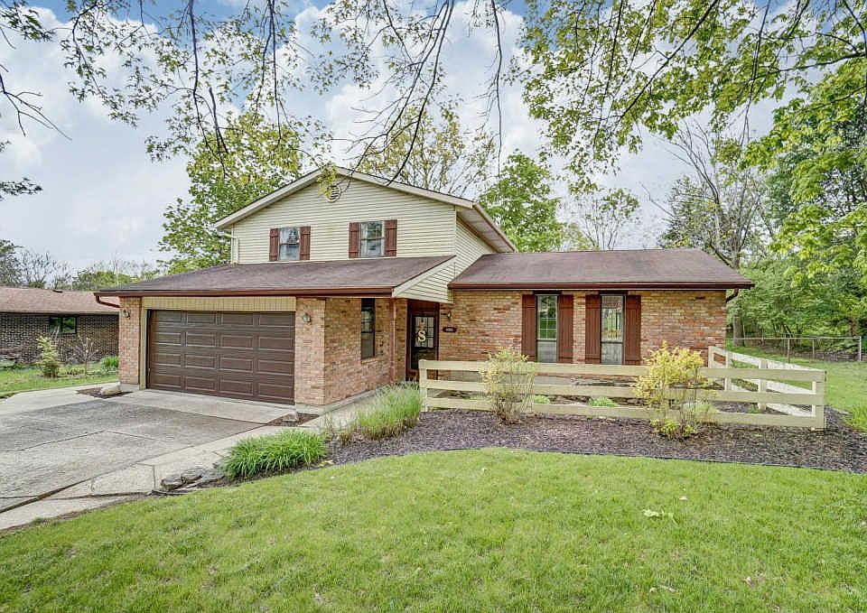 1st image of 695 Glenway Dr