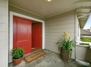 6045 Fairlane Dr, Oakland, CA 94611