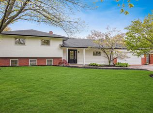 1500 Zollinger Rd, Columbus, OH 43221