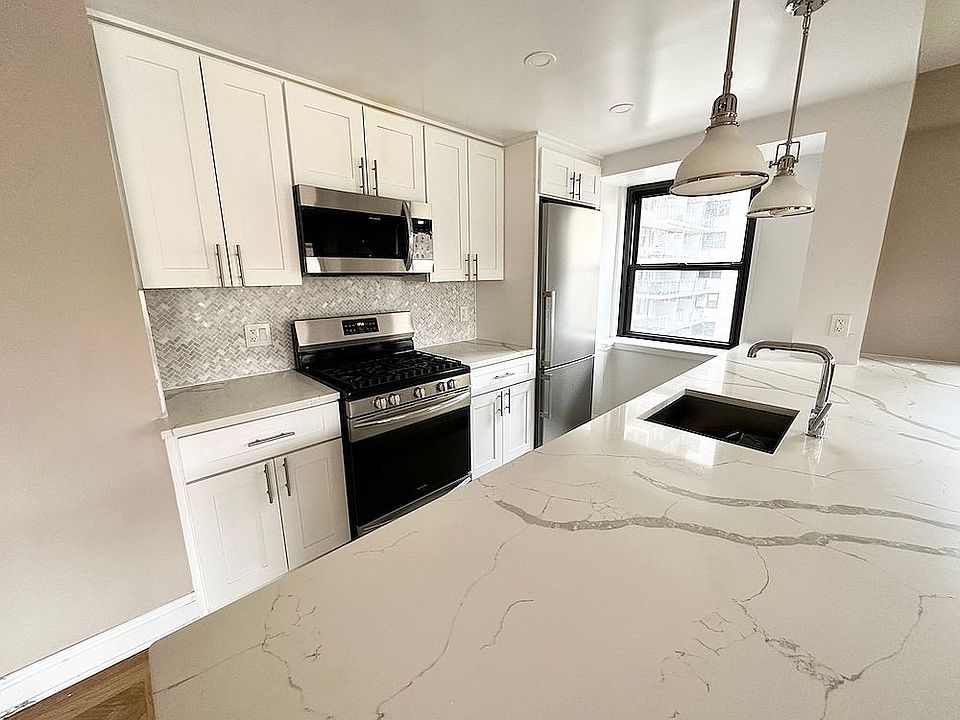 1st image of 305 E 86th St #6UVE