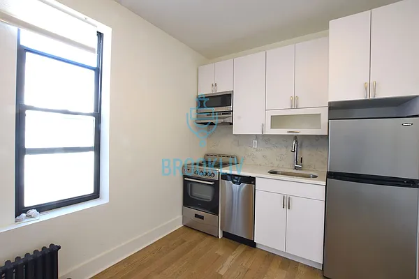 Rented by null | media 10