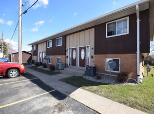 225 Sullivan St, Oshkosh, WI 54902