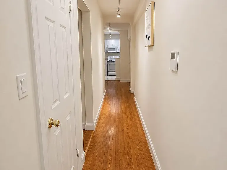 56 W 65th St #1H — Photo 2