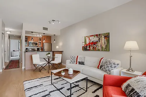 3260 47th St Photo 1