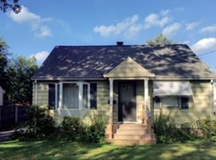 227 Edendale St, Springfield, MA 01104