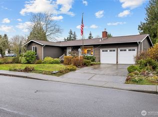 1211 Kenoyer Dr, Bellingham, WA 98229