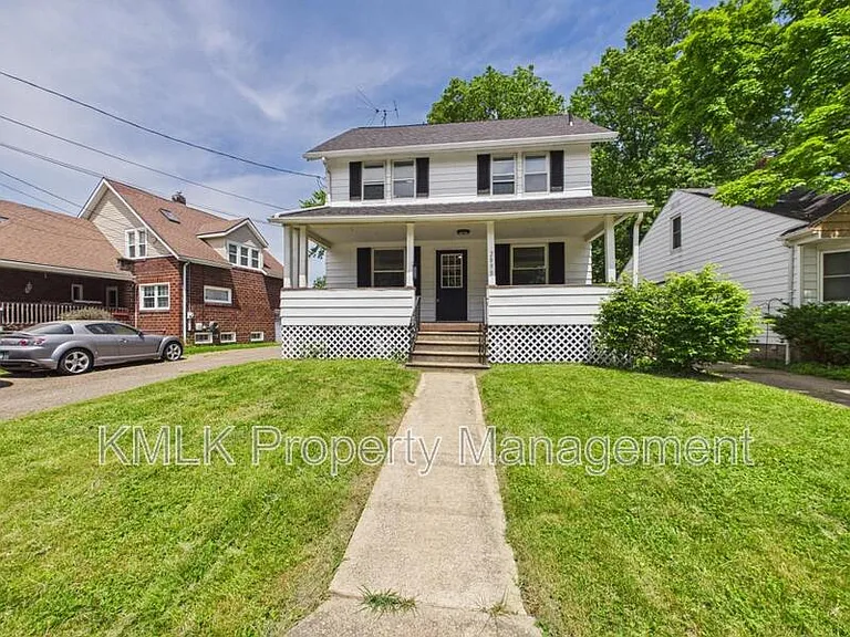 2899 Northland St — Photo 2