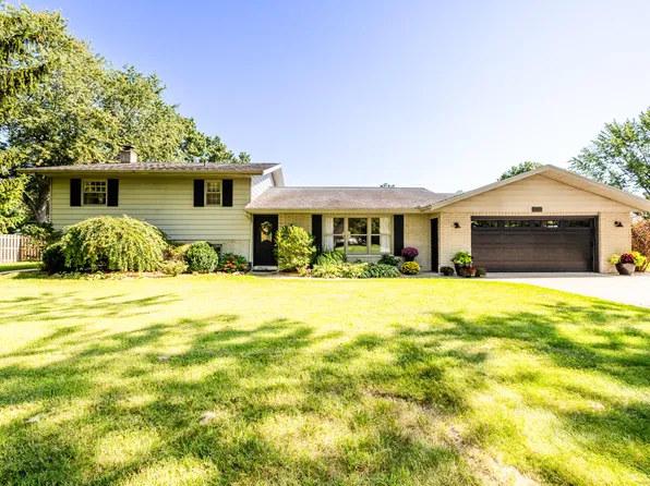 5969 Echo Rdg, Stevensville, MI 49127