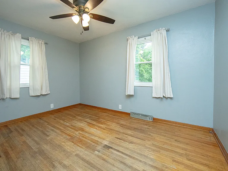 2616 Valley Park Dr — Photo 7