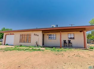 304 W Plaza Dr, Clovis, NM 88101