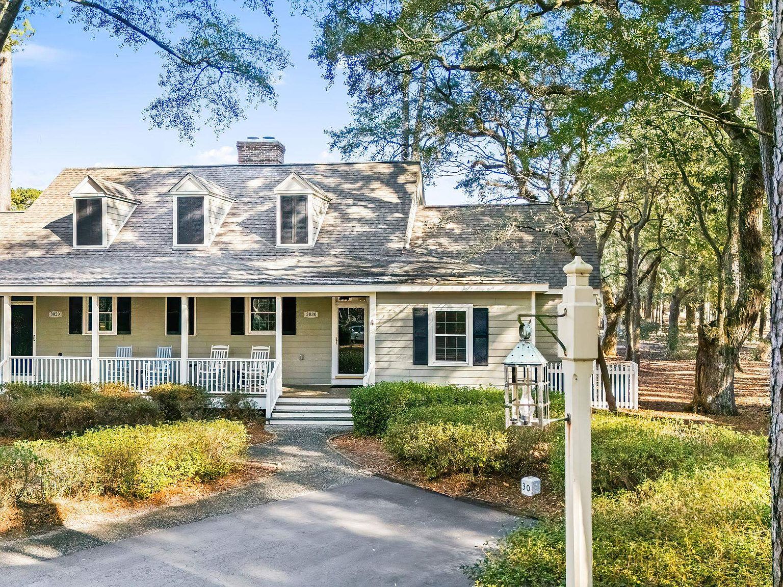 3030 Oak Grove Bend #30B