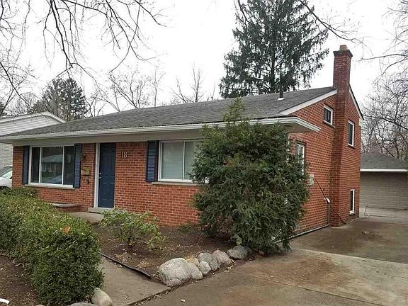 3rd image of 118 W Lawrence Ave