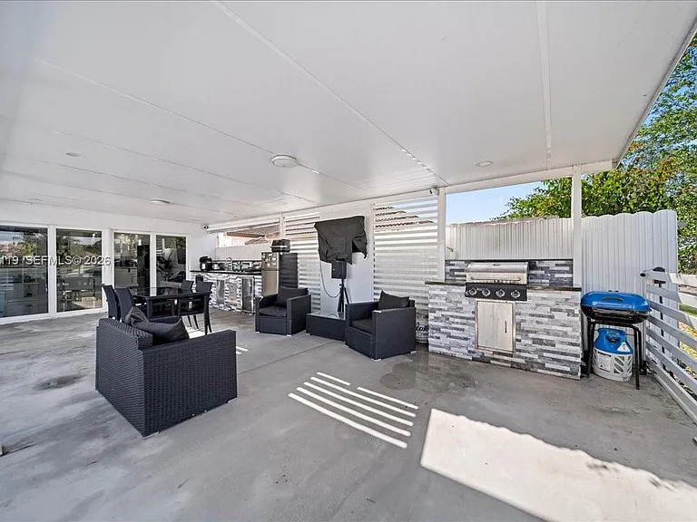 15341 SW 36th St — Photo 44