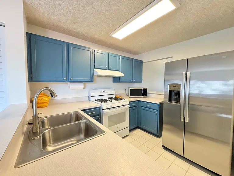 715 Magnolia Pl — Photo 13