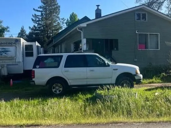 142 Susan St, Myrtle Creek, OR 97457