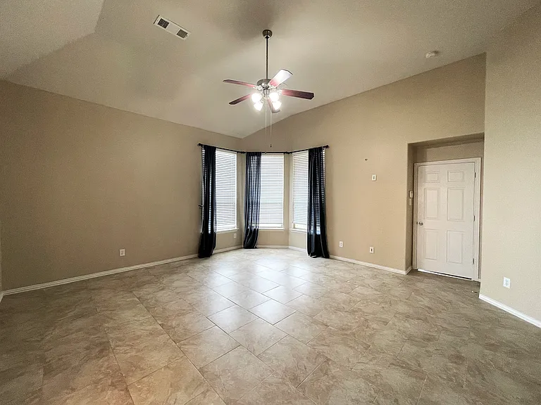 1517 Pelican Dr — Photo 14