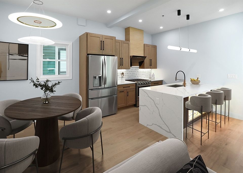 1st image of 89 Trenton St APT 2