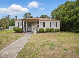 253 Beacon Rd, Portsmouth, VA 23702