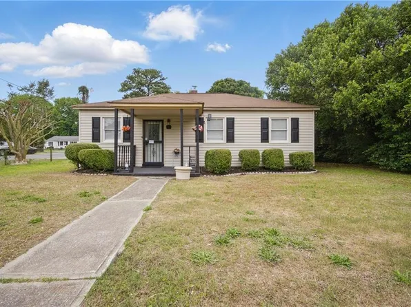 253 Beacon Rd, Portsmouth, VA 23702