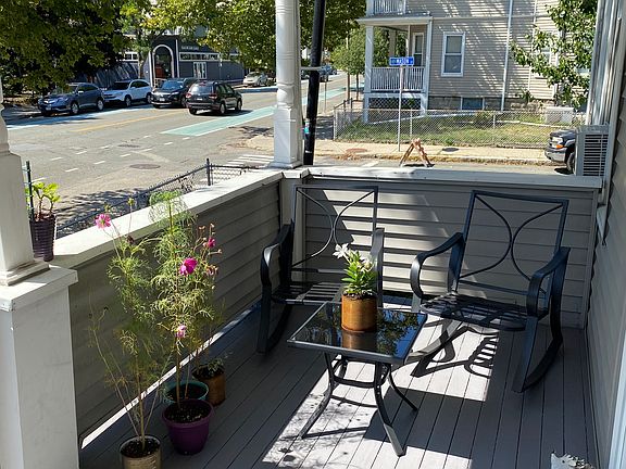 5th image of 993 Broadway #1