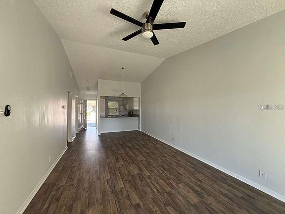 3rd image of 2045 Sunset Grove Ln