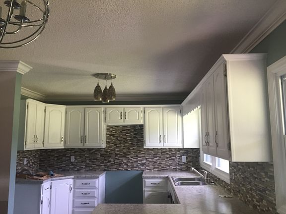 5th image of 151 Woodmont Dr