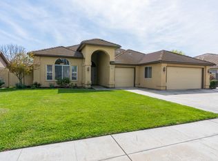 3670 Double Tree Way, Madera, CA 93637