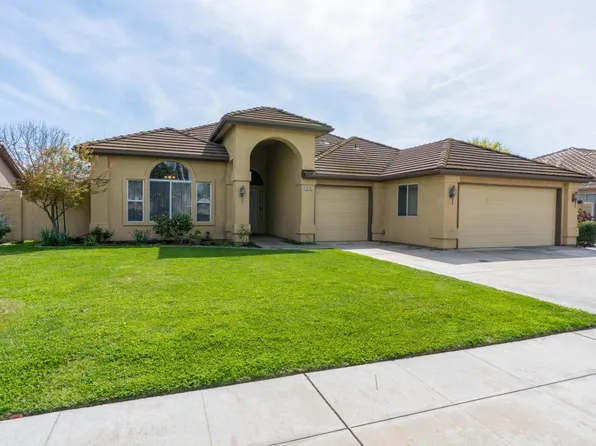 3670 Double Tree Way, Madera, CA 93637