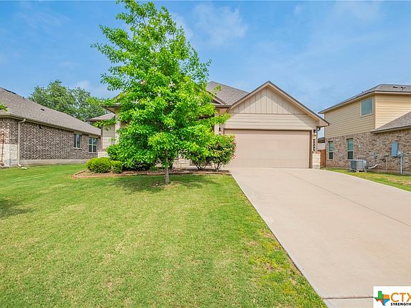 2nd image of 5549 Othello Dr