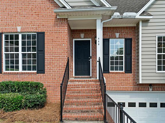 4th image of 529 Willow Oaks Cir