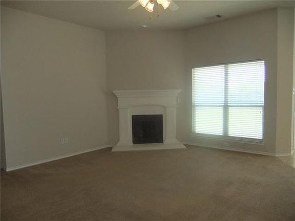 4th image of 10105 Ash Creek Ln