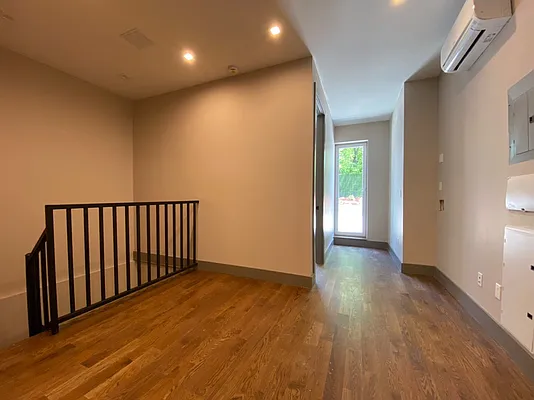 Rented by Doorway NYC, LLC | media 30