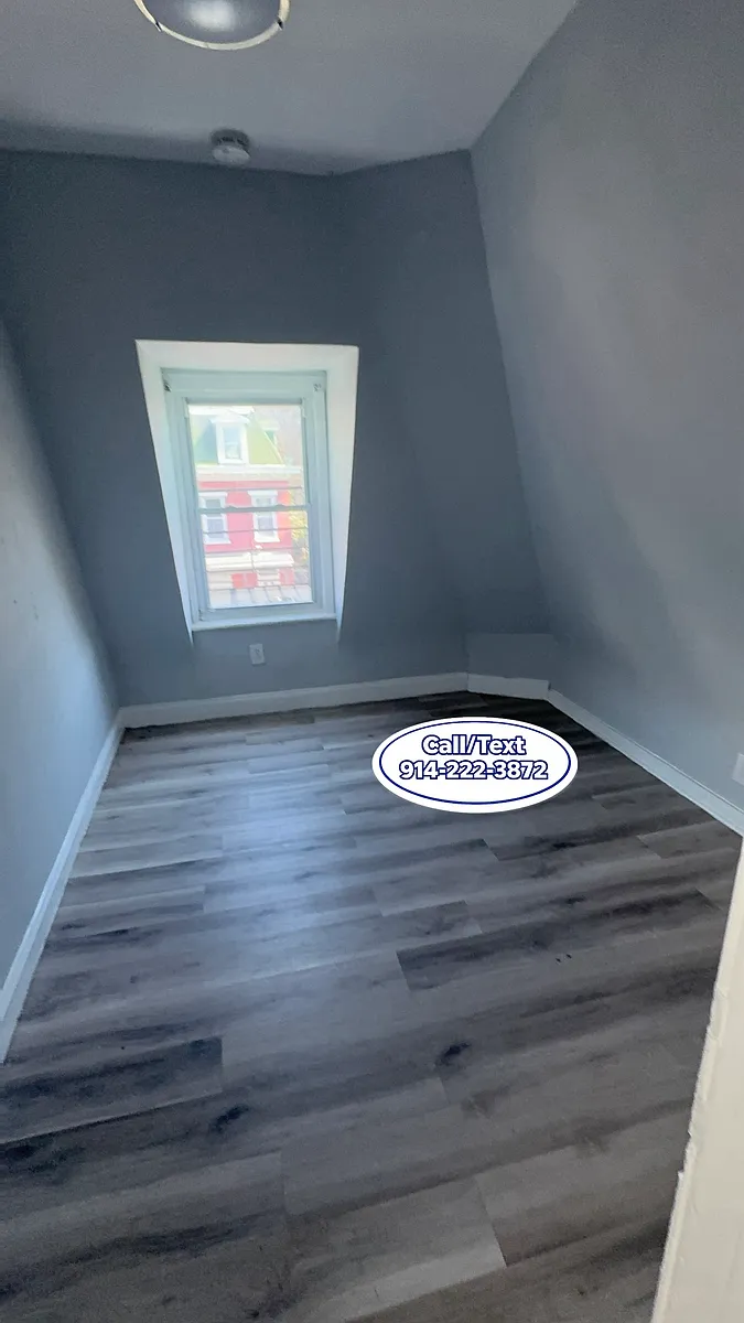 Building Photo - 157 Buena Vista Ave #3