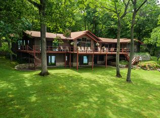 W2850 Orchard Ave, Green Lake, WI 54941