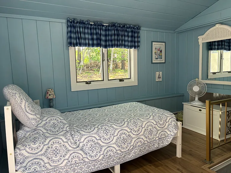 5 Pond Ave — Photo 15