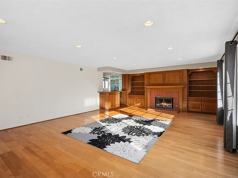 24001 Swallowtail Dr — Photo 19