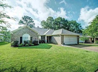 715 Winding Hills Dr, Clinton, MS 39056