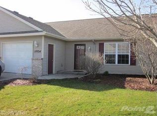 11934 Burning Bush Ct, Holland, MI 49424