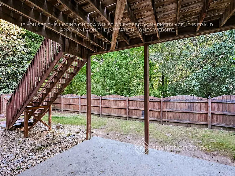 913 Daylight Cir — Photo 18