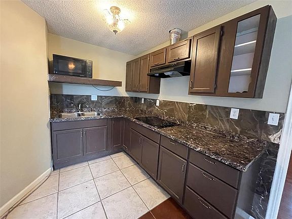 5th image of 4101 Oakland Falls Dr #A