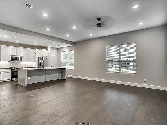 2nd image of 2938 Huffman Way